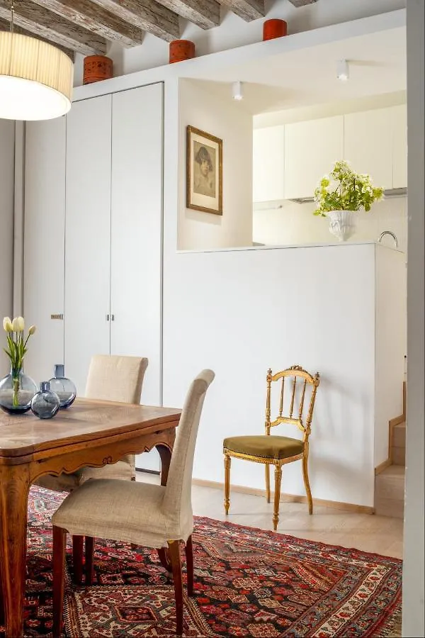Miracoli Apartment With View On The Canal R&R Βενετία